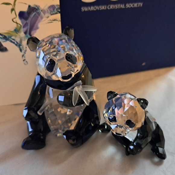 Swarovski SCS 2008 Panda mother and cub excellent with boxes and COA - Picture 2 of 9